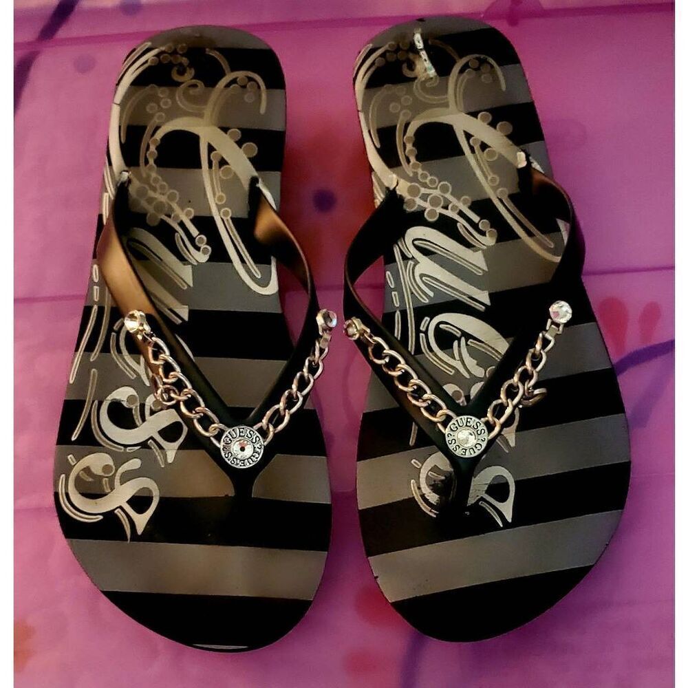 GUESS SANDALS 